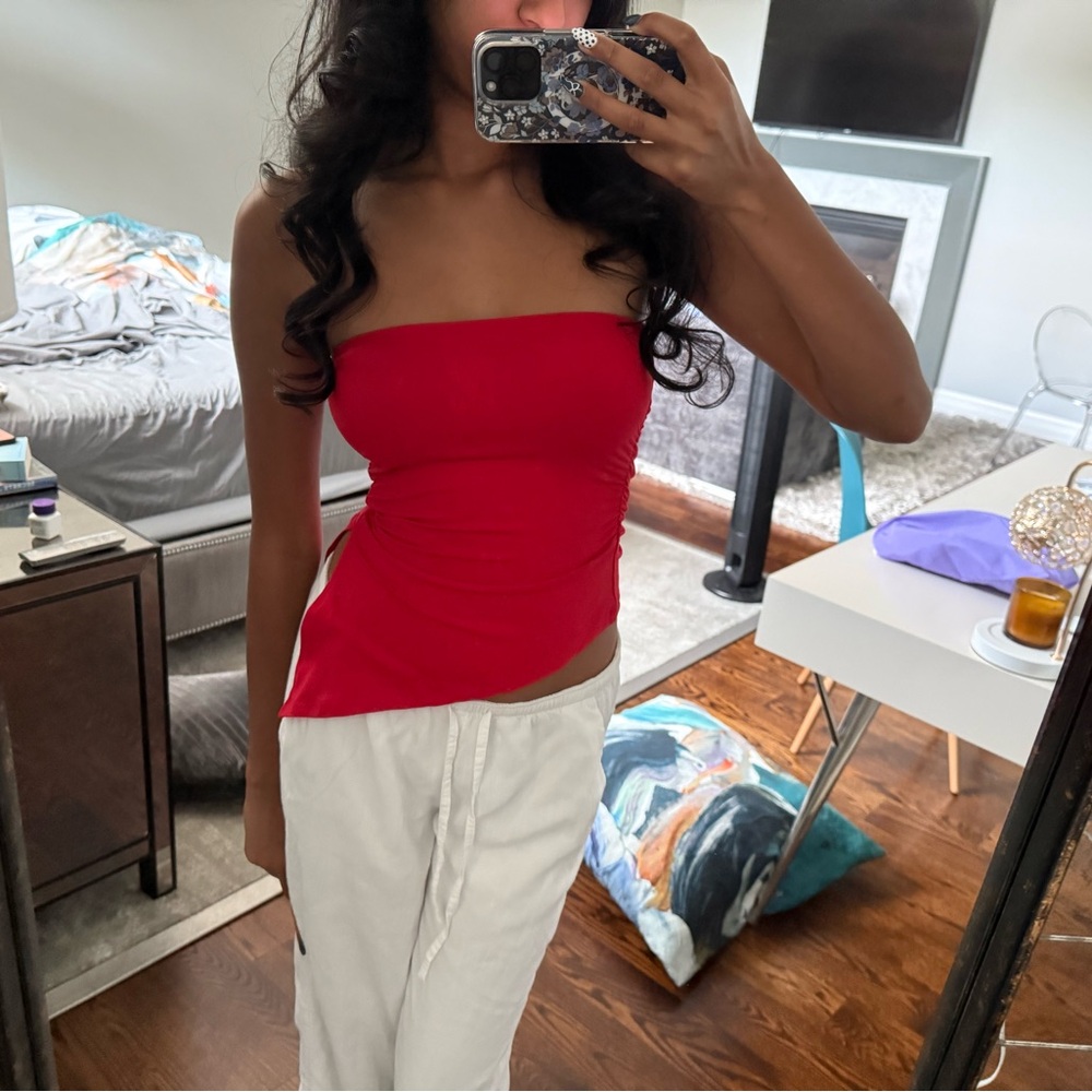 snatching ruched split red asymmetrical tube top ❤️